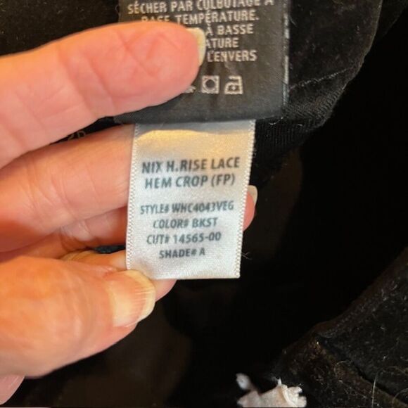 Hudson Nix High Rise Lace Hem Black Velvet Cropped Skinny Pants Size 29 - Picture 12 of 14
